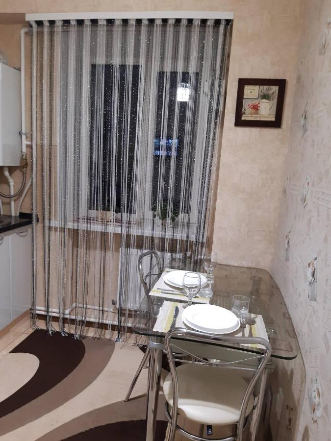 Apartament Двокімнатна Shepetovka Zewnętrze zdjęcie